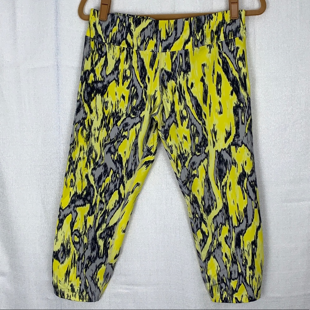 Calvin Klein Performance workout capris